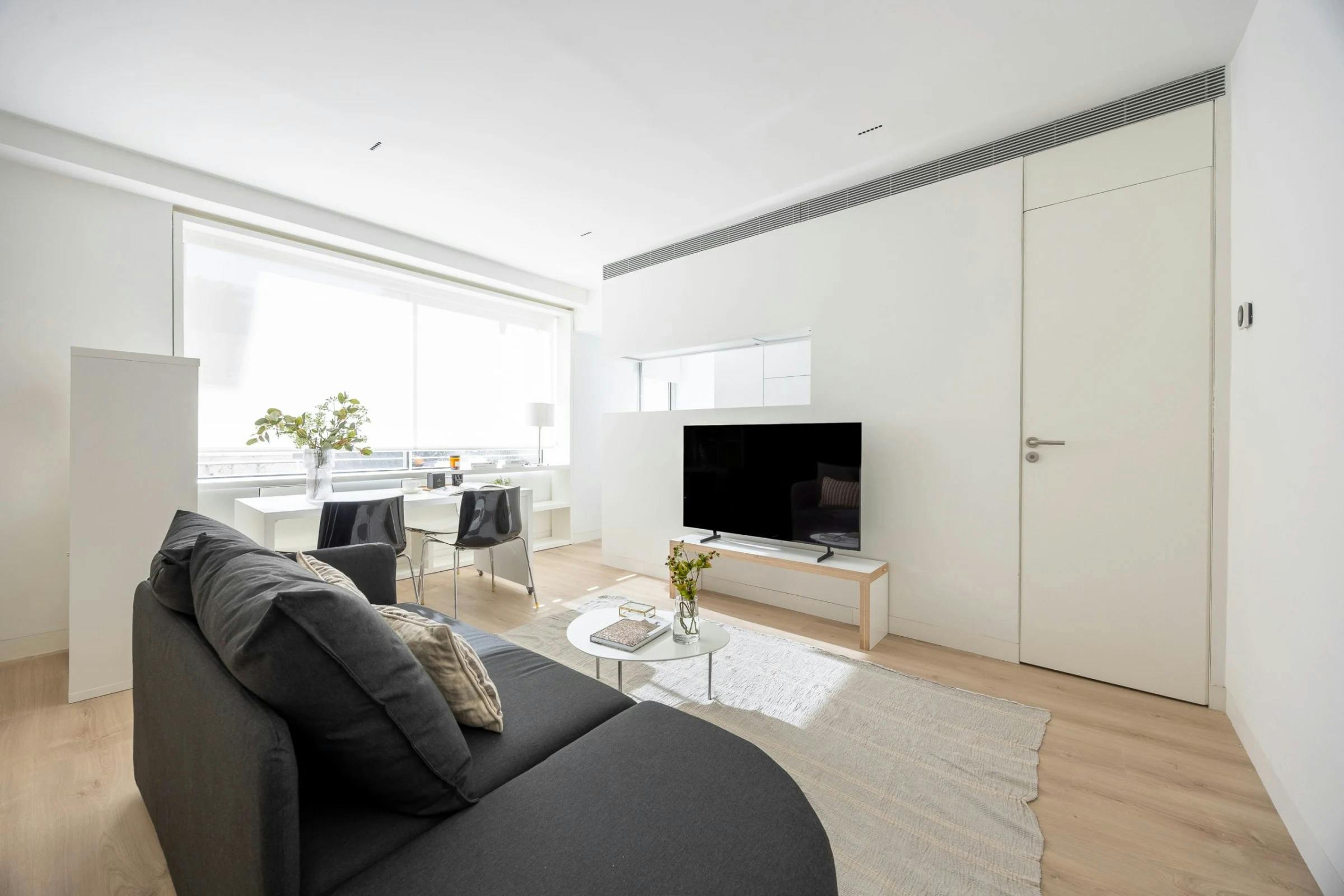 Apartment in Avenida del Presidente Carmona, Madrid (1722904) room image 10