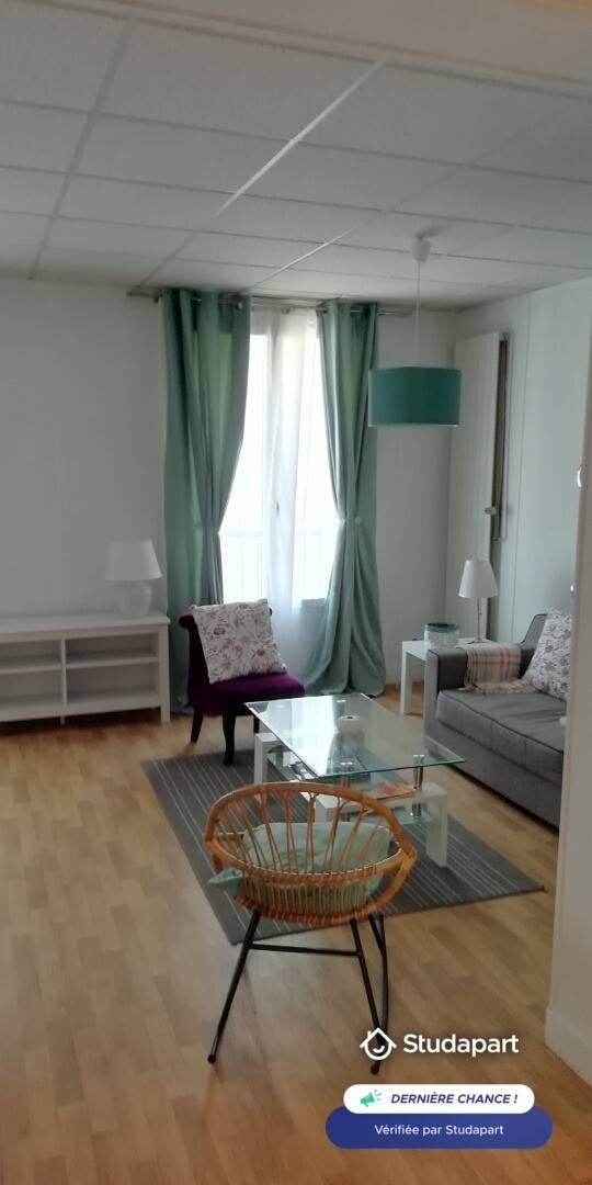 Wohnung zu mieten für 895 € pro Monat in Rouen, Rue du Bec