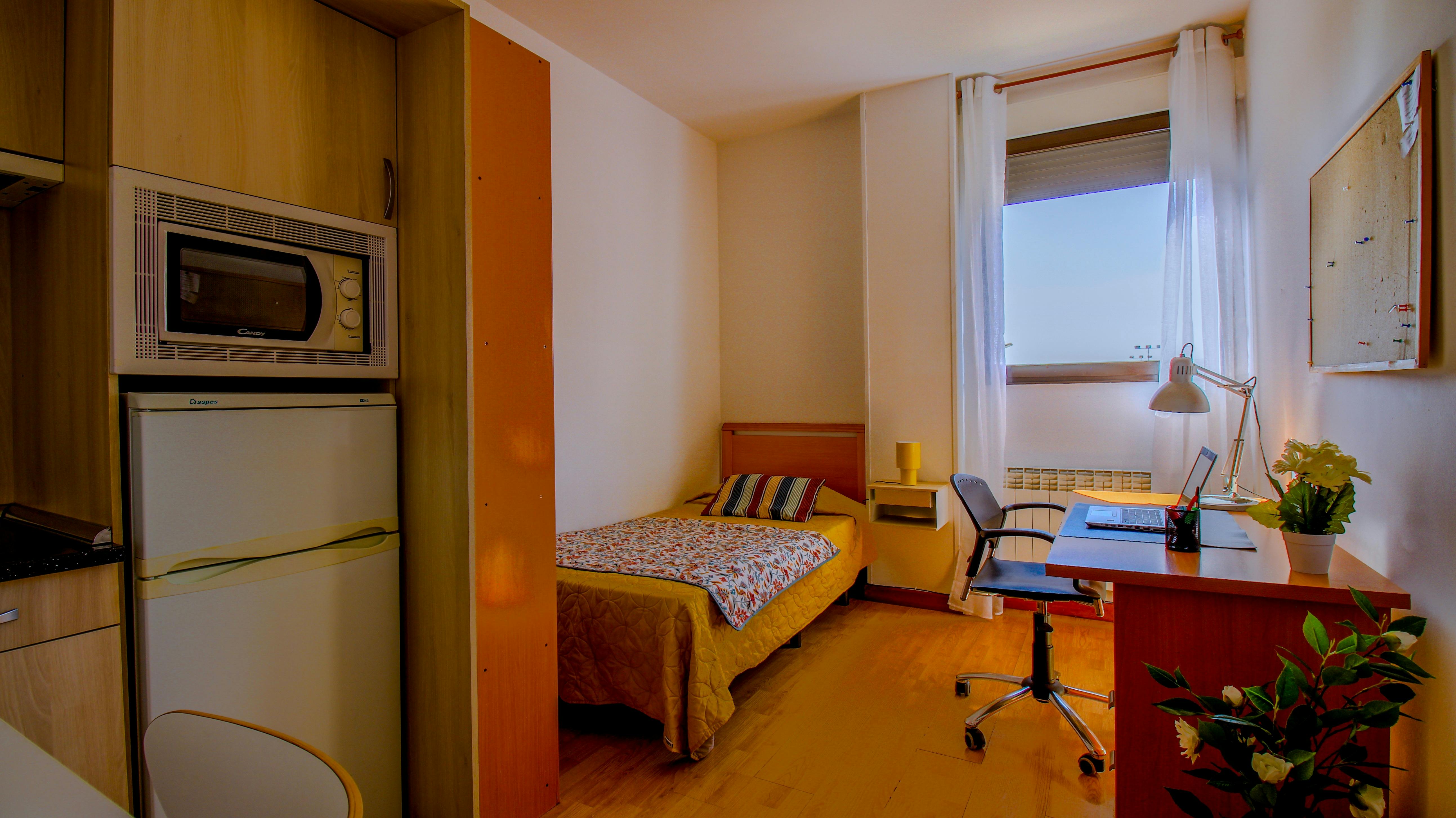 私人房间 正在以 €500 的月租出租，其位于 Salamanca, Calle William Bradford