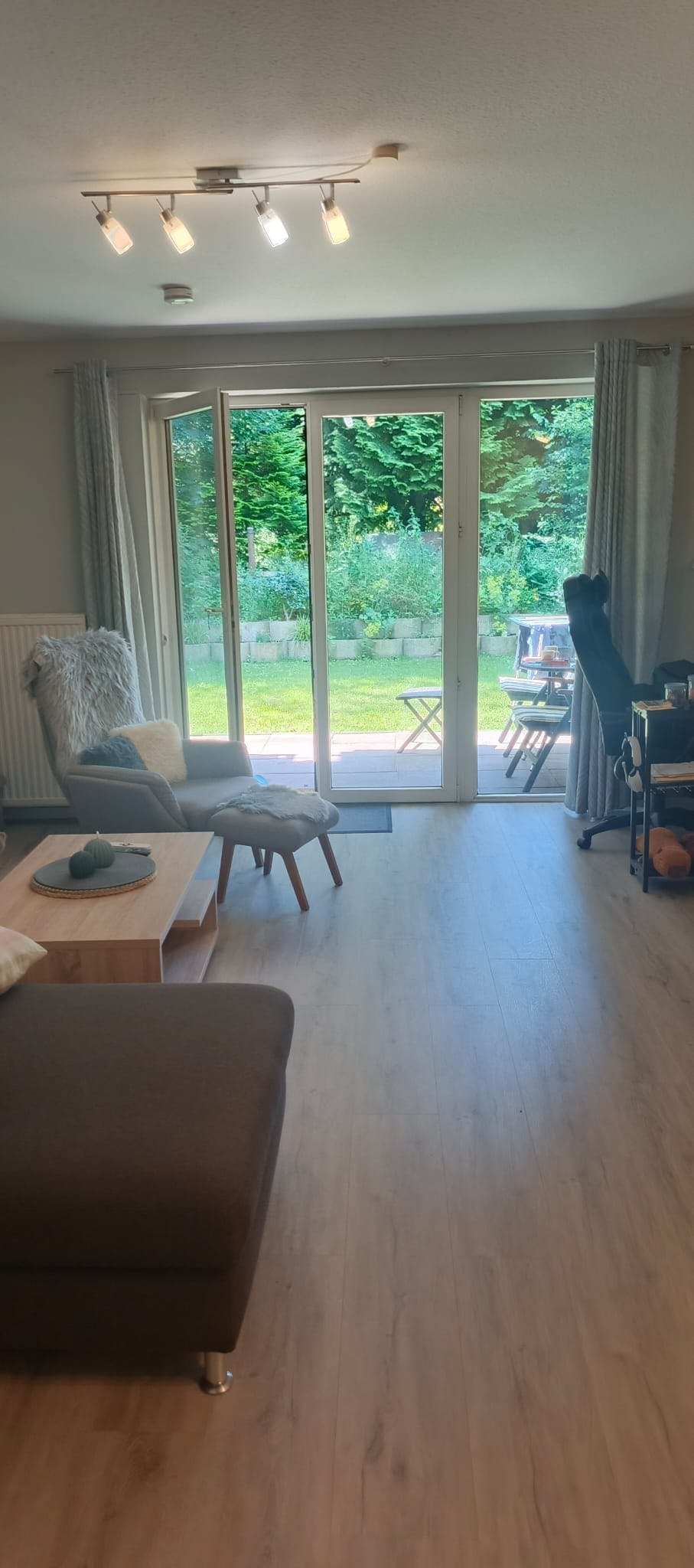 Kawalerka do wynajęcia za 1190 € miesięcznie w mieście Hamburg, Vinzenzweg