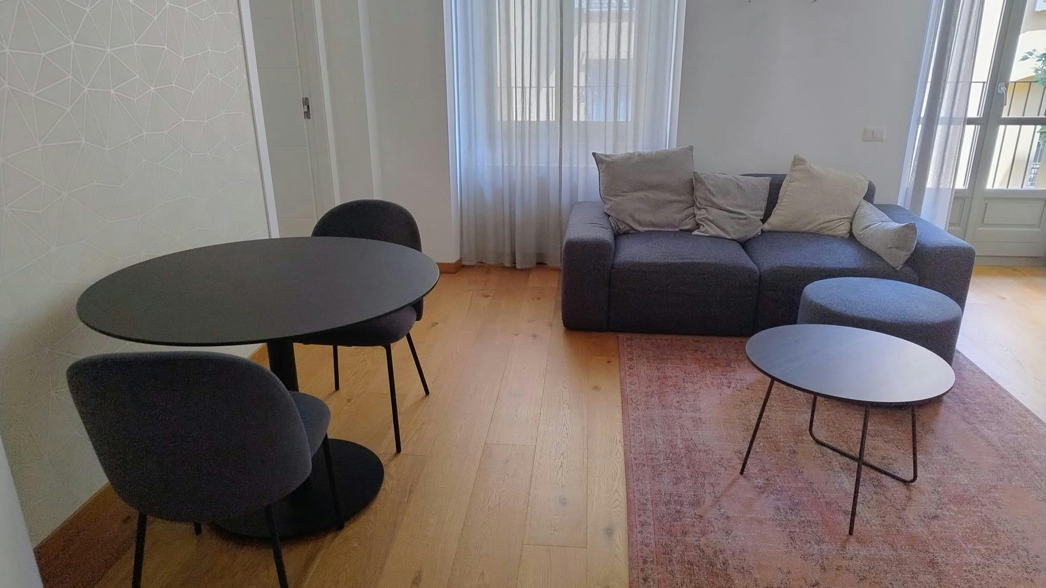 Wohnung zu mieten für 1.330 € pro Monat in Turin, Via Maria Vittoria