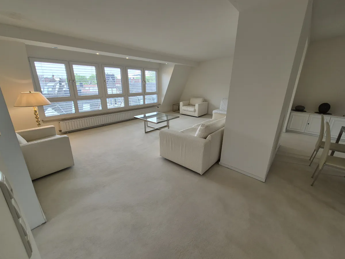 1-Bedroom Apartment in Luegallee, Düsseldorf (1723097) ROOM