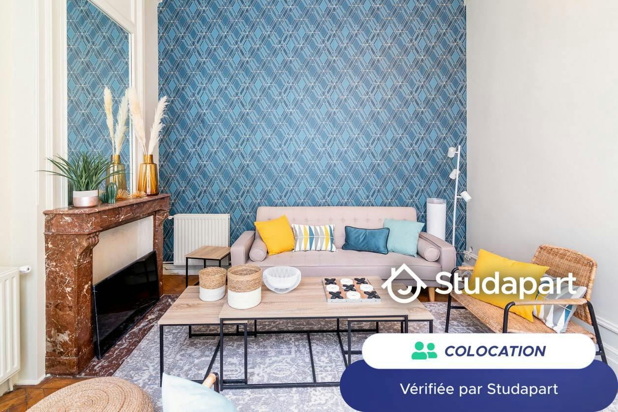 Private room for rent on Rue Jeanne d'Arc, Lille