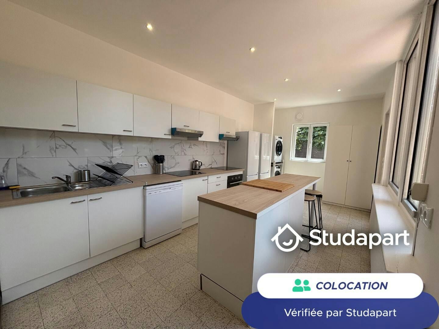 Private room for rent for €480 per month in Douai, Boulevard de la République