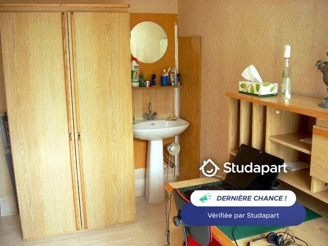 Private room for rent for €400 per month in Les Ulis, Résidence les Millepertuis