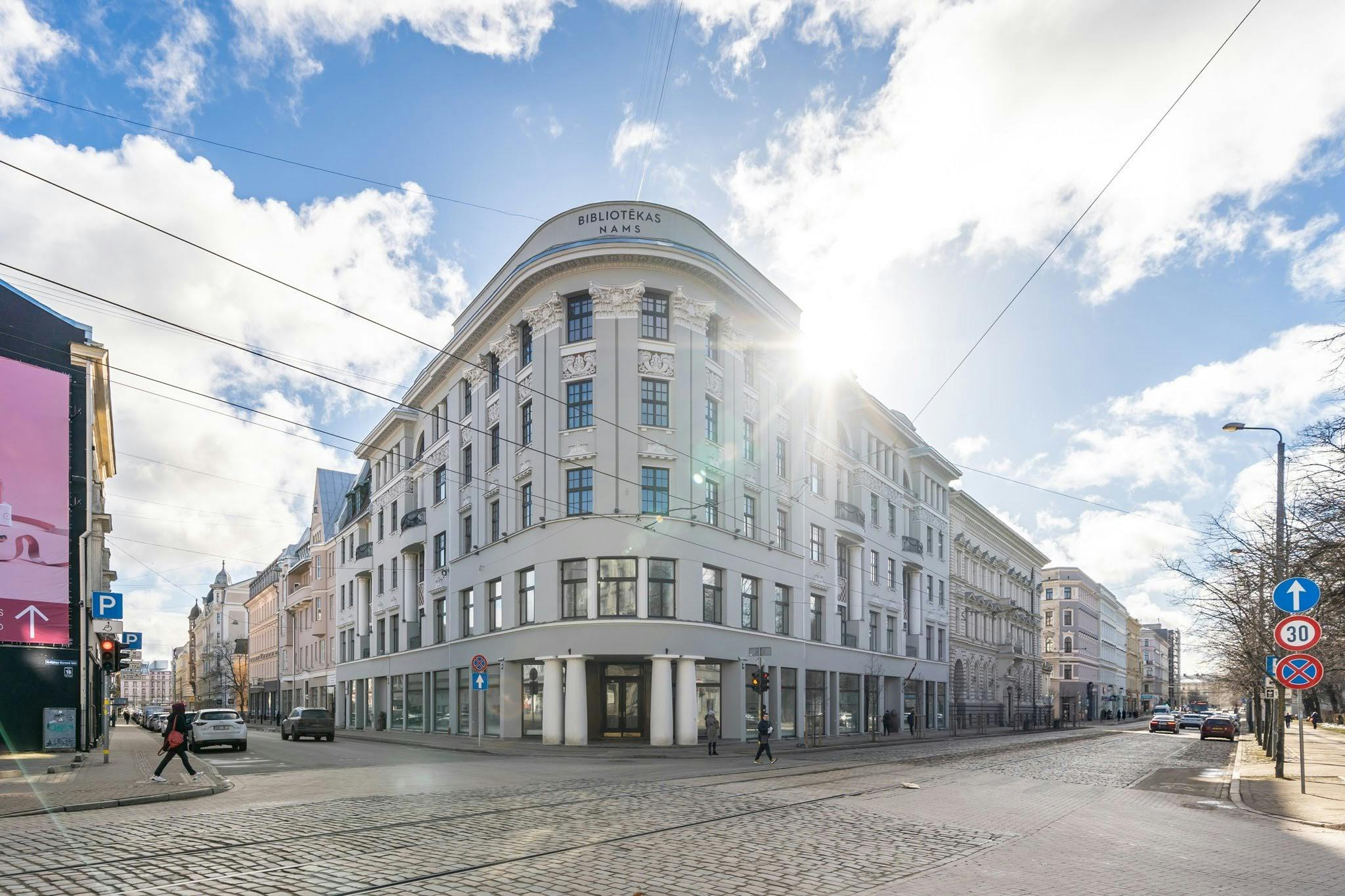单间公寓 正在以 €740 的月租出租，其位于 Riga, Krišjāņa Barona iela
