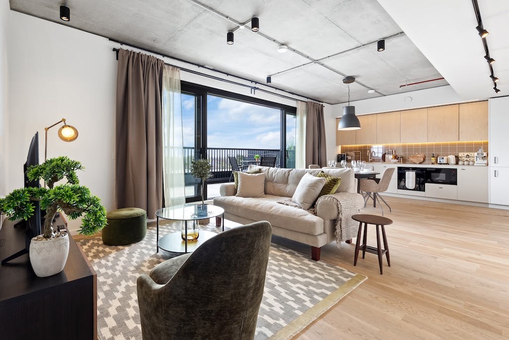 Квартира сдается в аренду за 3 829 £ в месяц в London, Lawrence Road