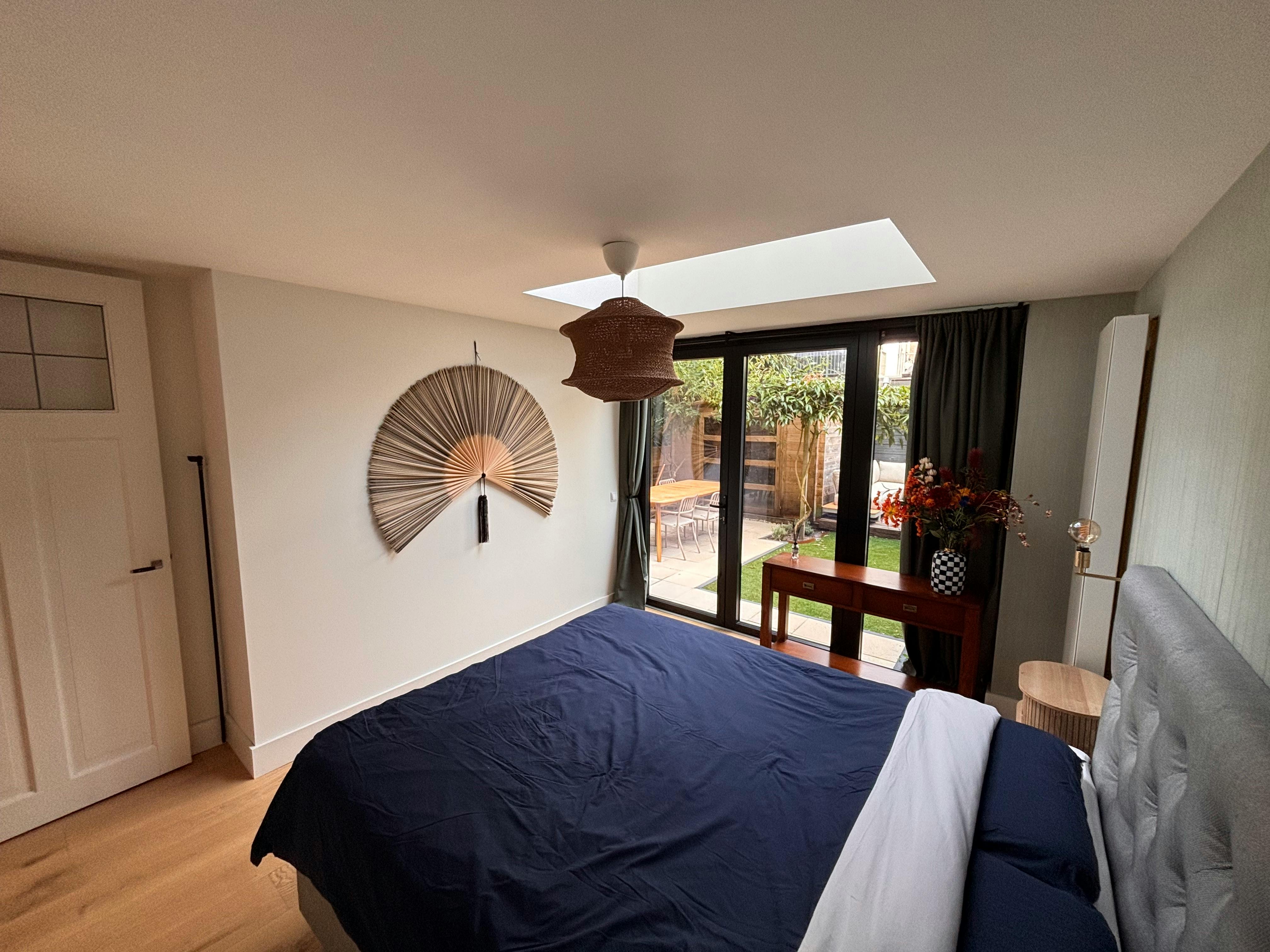 2-Bedroom Apartment in Sassenheimstraat, Amsterdam (1723297) ROOM 2
