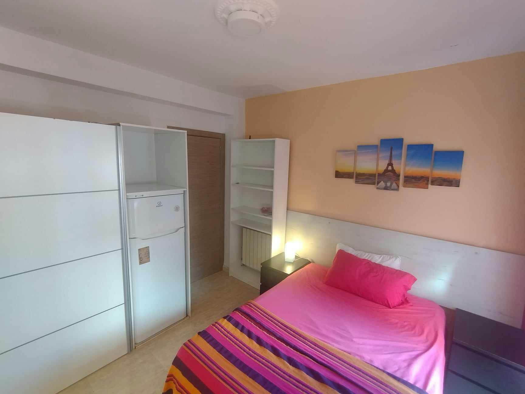 Calle del Halcón, Madrid preview