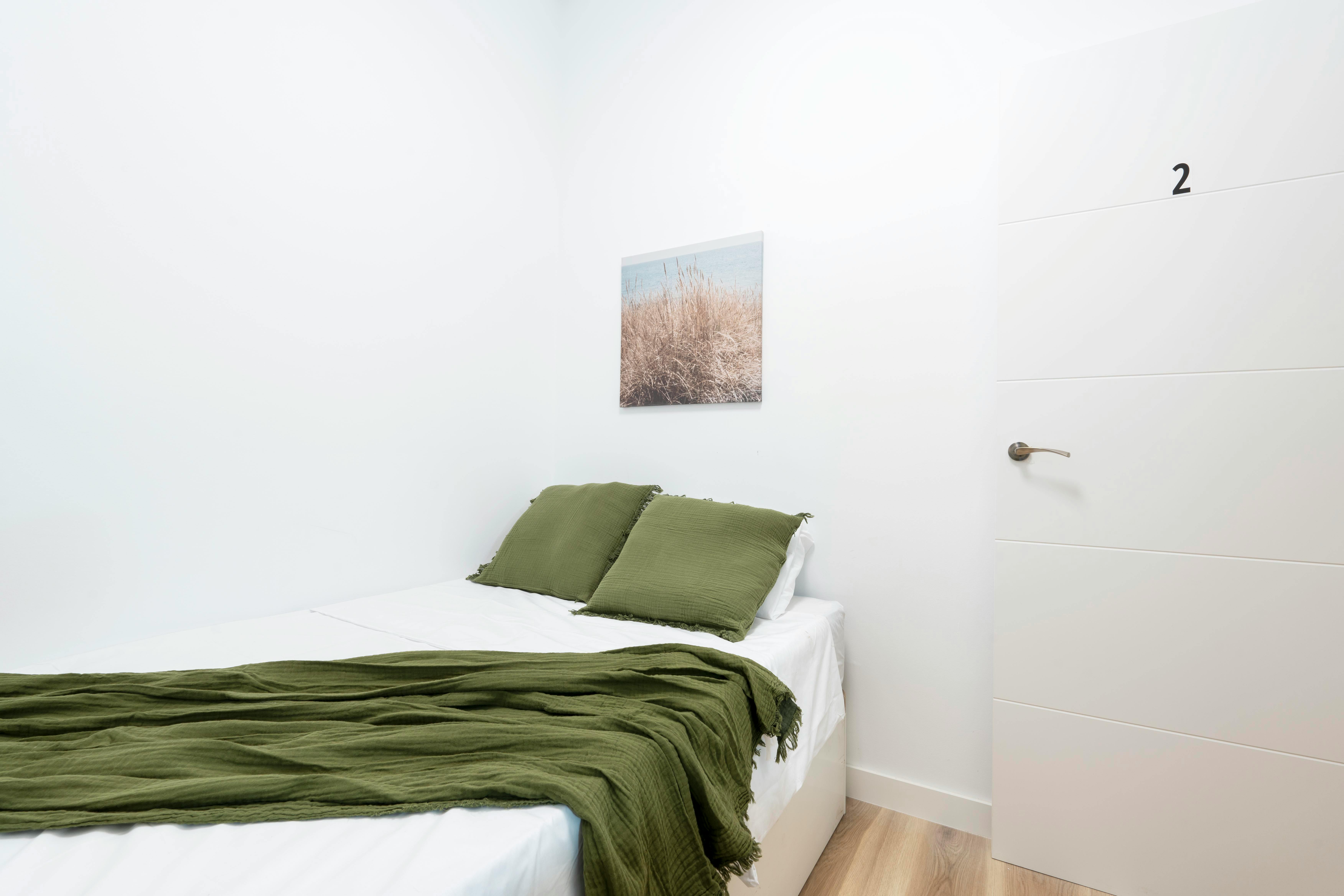 Private room in Calle de Barbieri, Madrid (1723357) room image 2