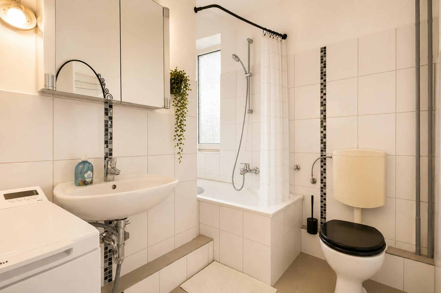 1-Bedroom Apartment in Herderstraße, Düsseldorf (1723365) COMMON_AREA 3