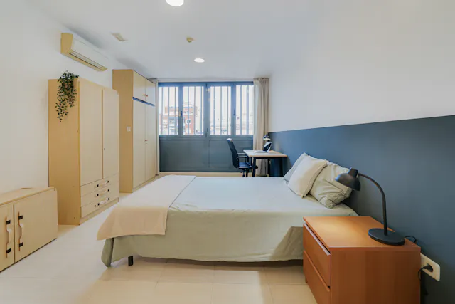 Private room in Carrer de Roger de Llúria, Barcelona (1723448) room image 1