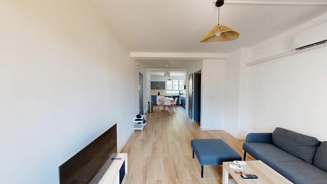 Private room in Boulevard Jacques Monod, Avignon (1723453) room image 1