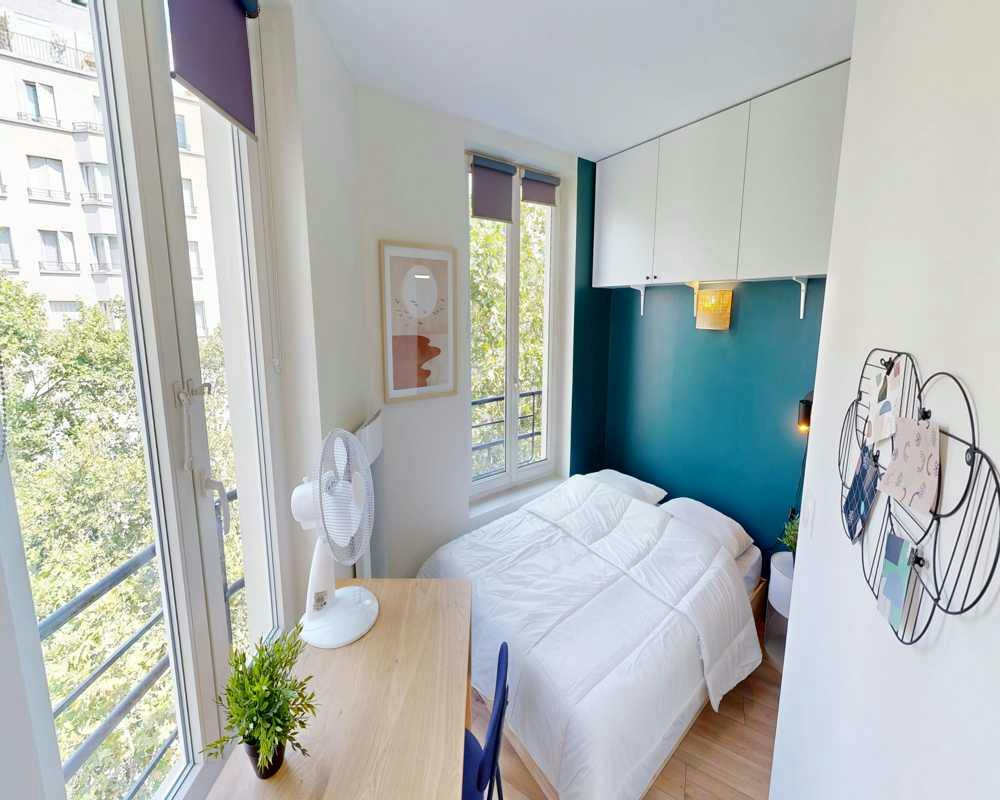 Private room for rent on Rue Lally-Tollendal, Paris