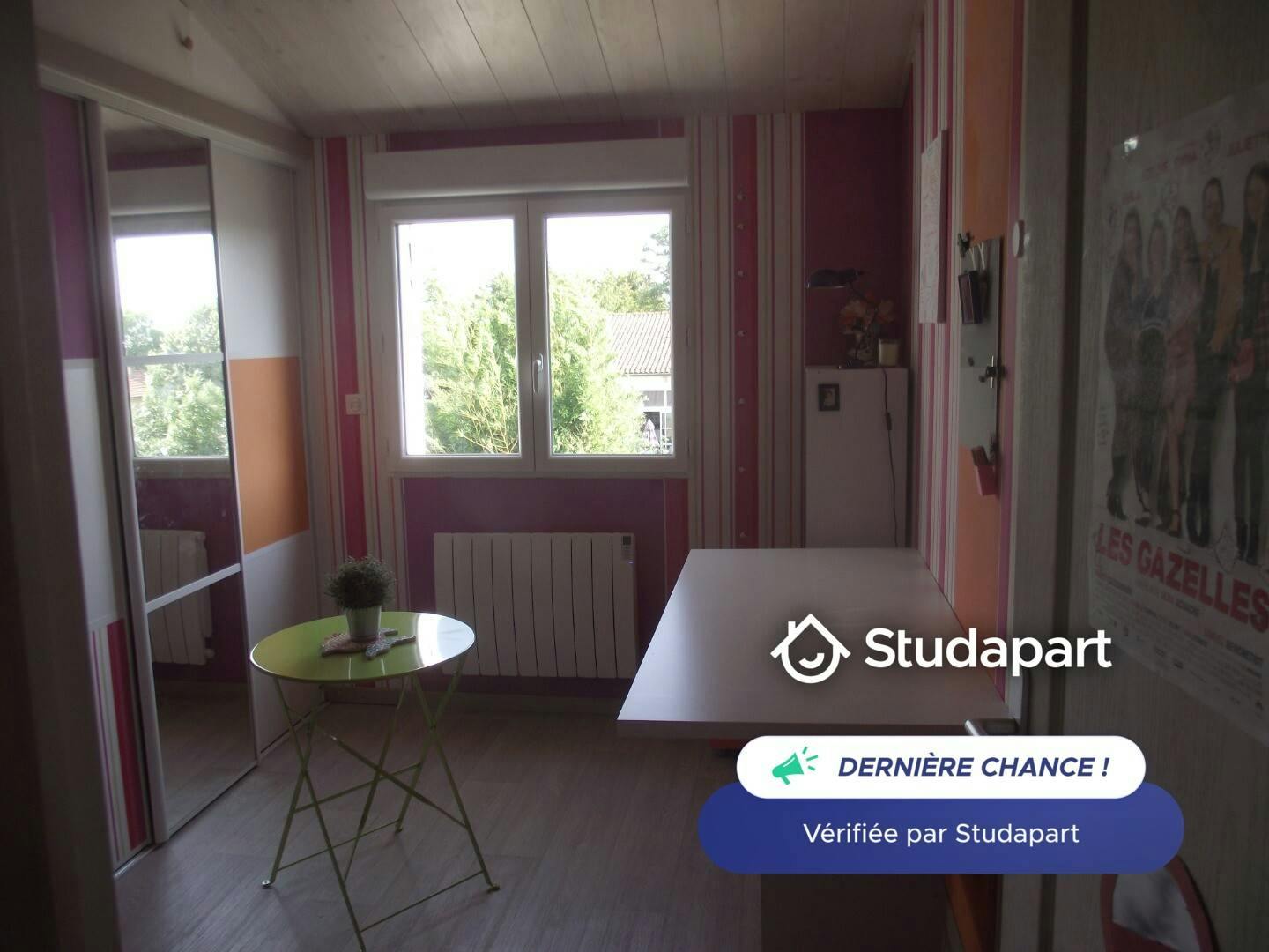 Haus zu mieten für 370 € pro Monat in Angoulins, Allée de la Montée Nord