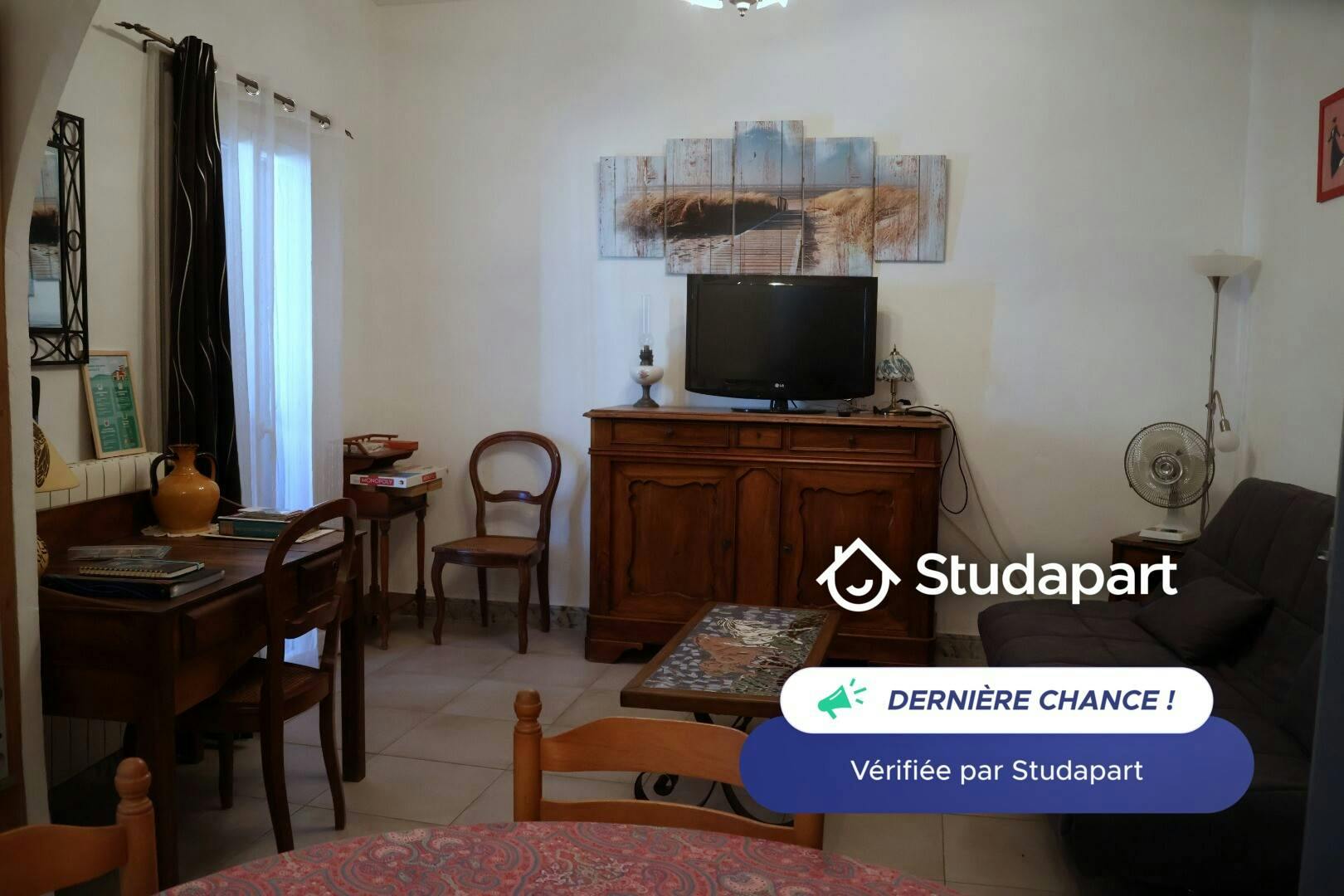 Apartamento para alugar por € 680 por mês em Assas, Grand'Rue