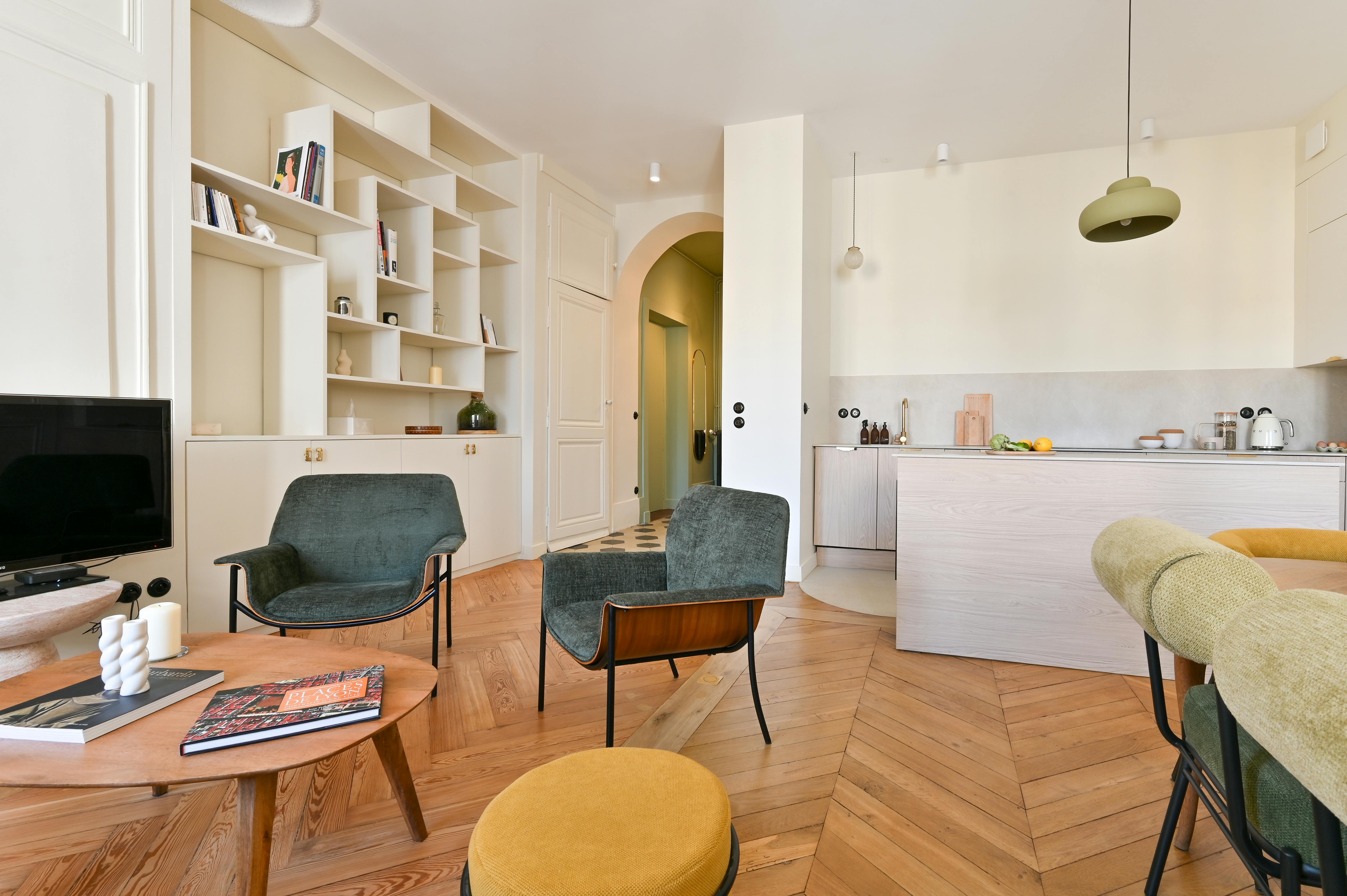 2-Bedroom Apartment in Rue Victor Hugo, Lyon (1723537) ROOM