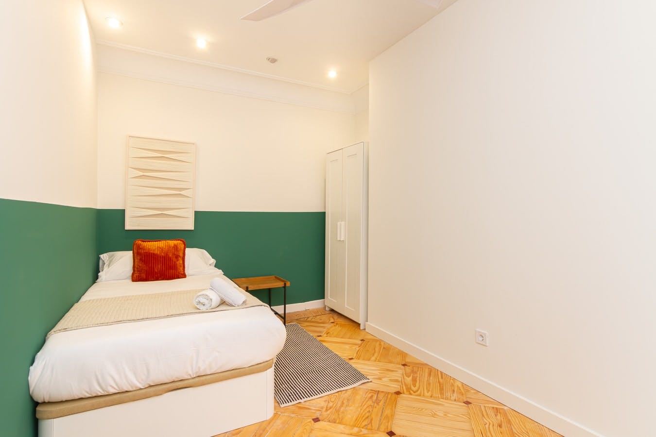Lägenhet att hyra för 749 € i månaden i Madrid, Calle de Francisco Silvela