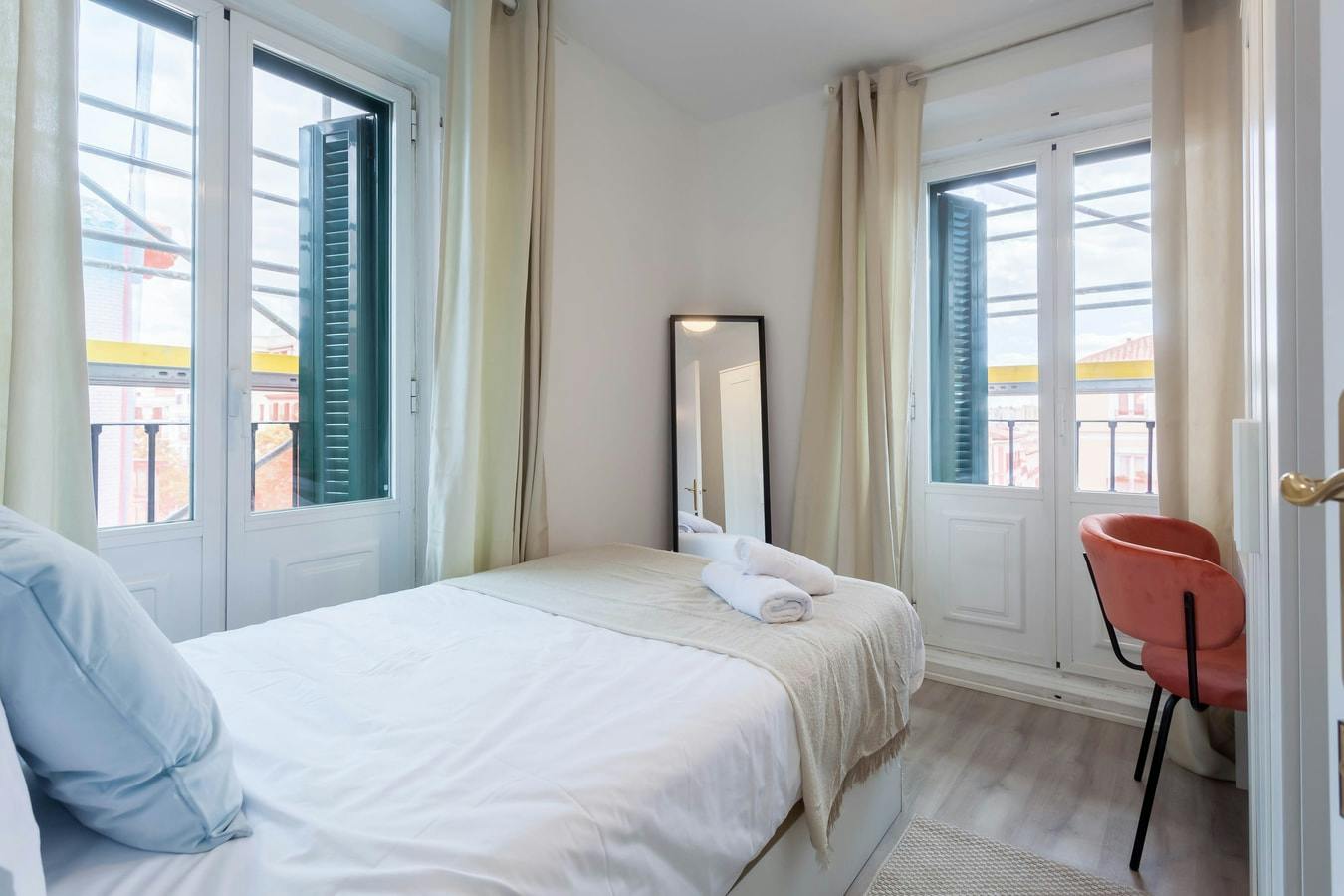 Calle de Carranza, Madrid preview