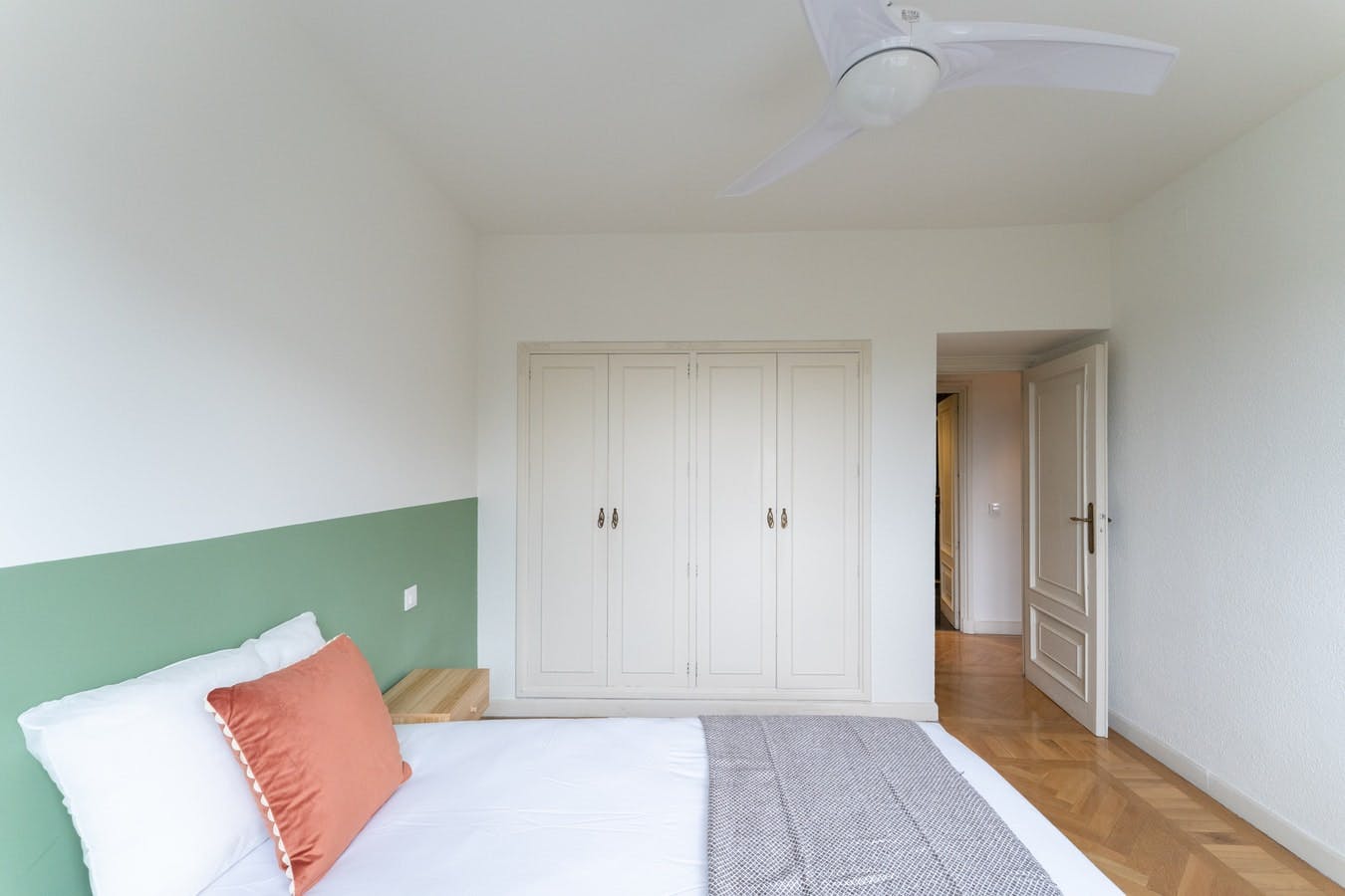 Cuesta de San Vicente, Madrid preview