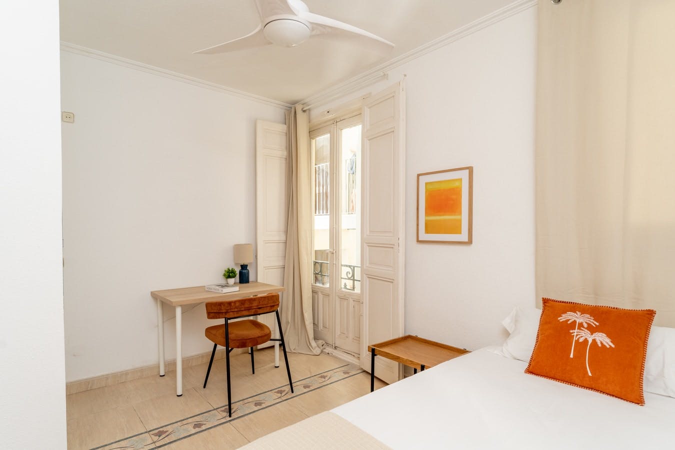 Calle de Luisa Fernanda, Madrid preview