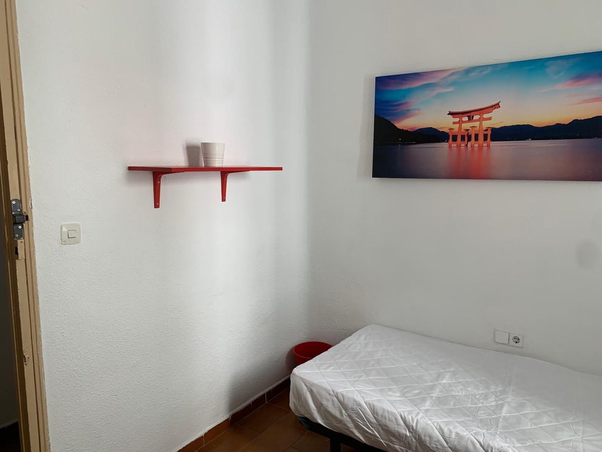 Appartamento in affitto a 568 € al mese a Madrid, Calle de Fernández de los Ríos