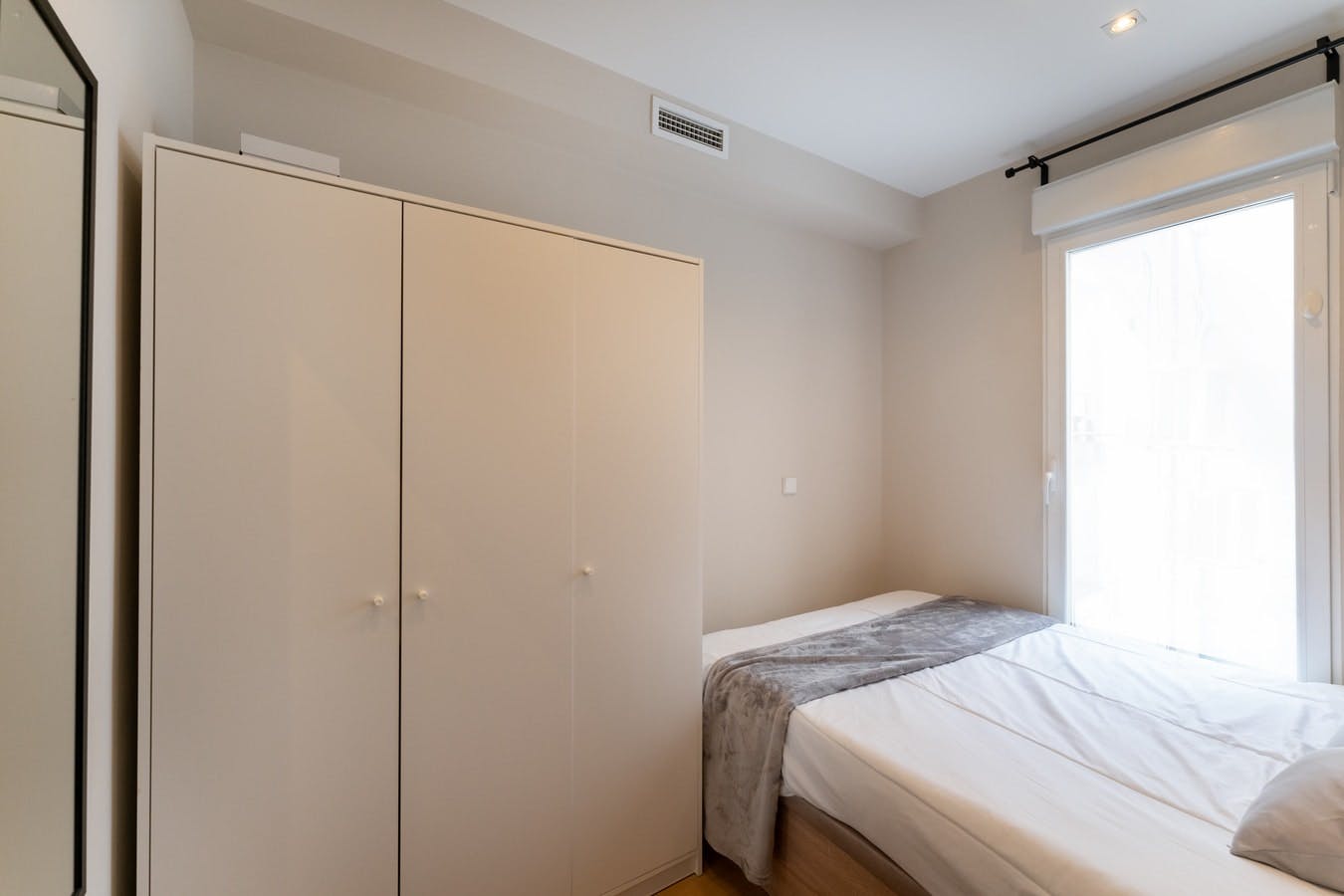 Calle de Colmenares, Madrid preview