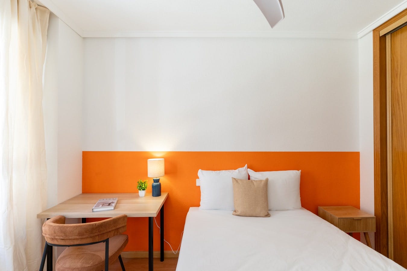 Calle de las Naves, Madrid preview
