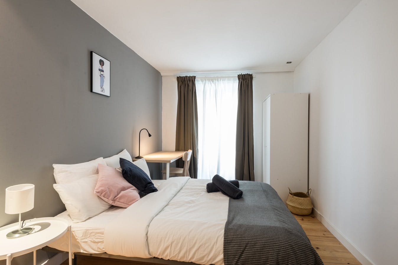 Calle de Arrieta, Madrid preview