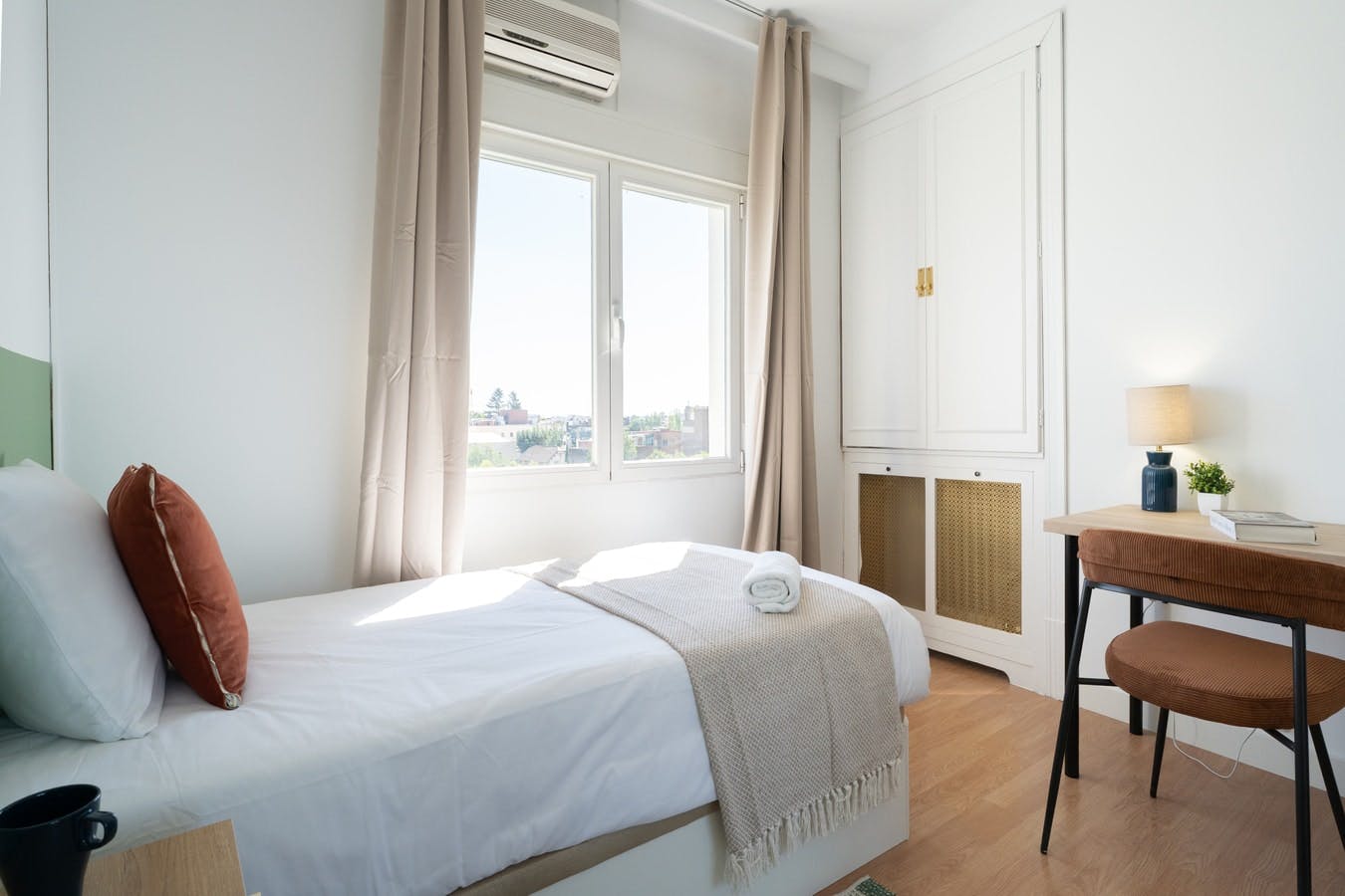 Calle de Rafael Herrera, Madrid preview