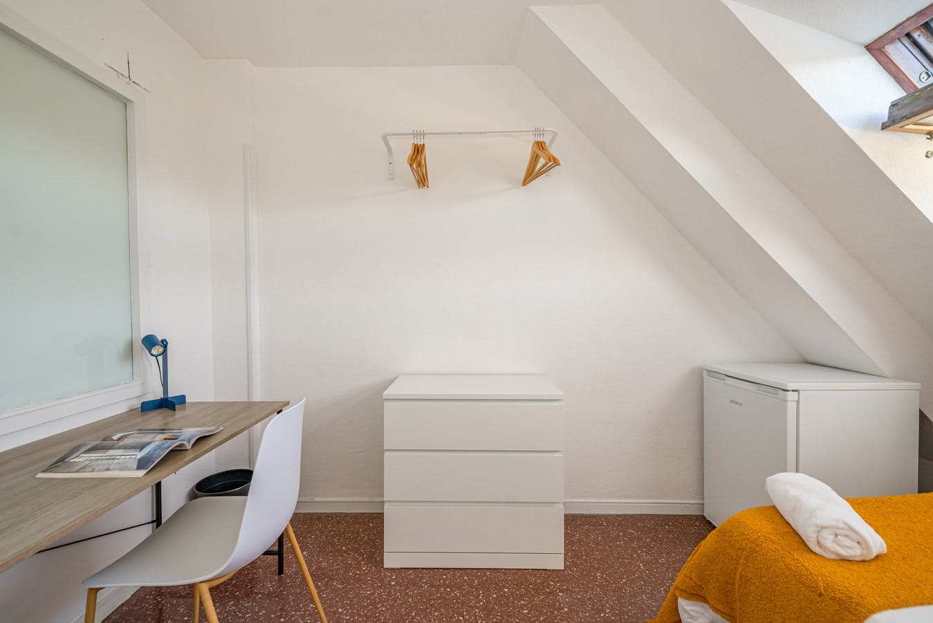 Apartamento para alugar por € 801 por mês em Madrid, Avenida de Valladolid
