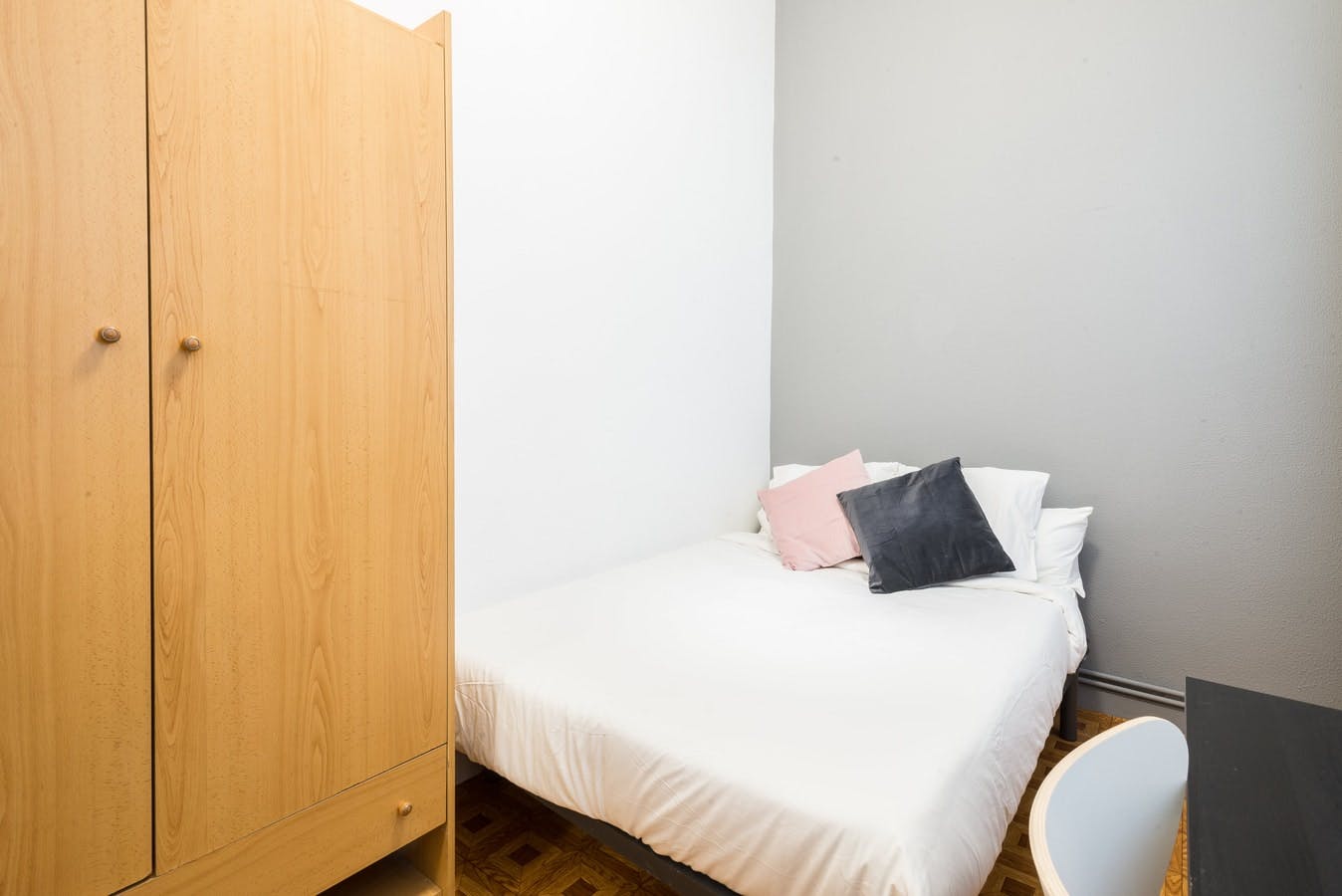 Calle de los Jardines, Madrid preview