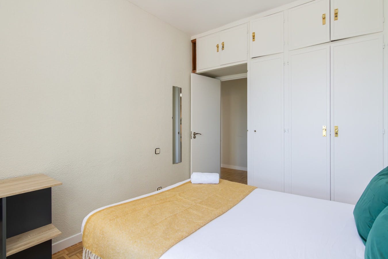 Calle de Orense, Madrid preview