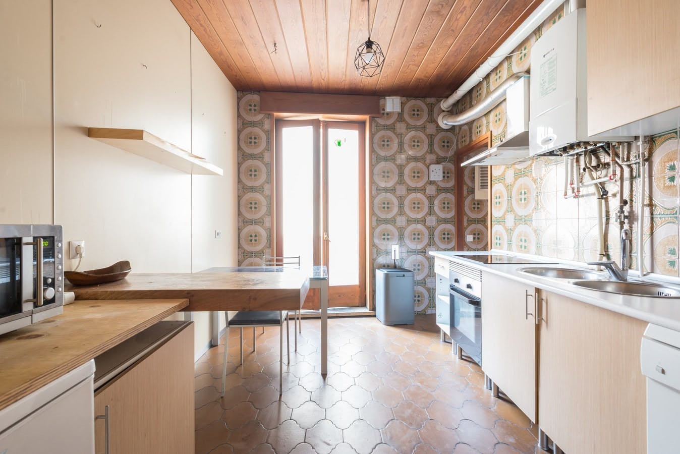 Mieszkanie do wynajęcia za 620 € miesięcznie w mieście Madrid, Calle de la Luna