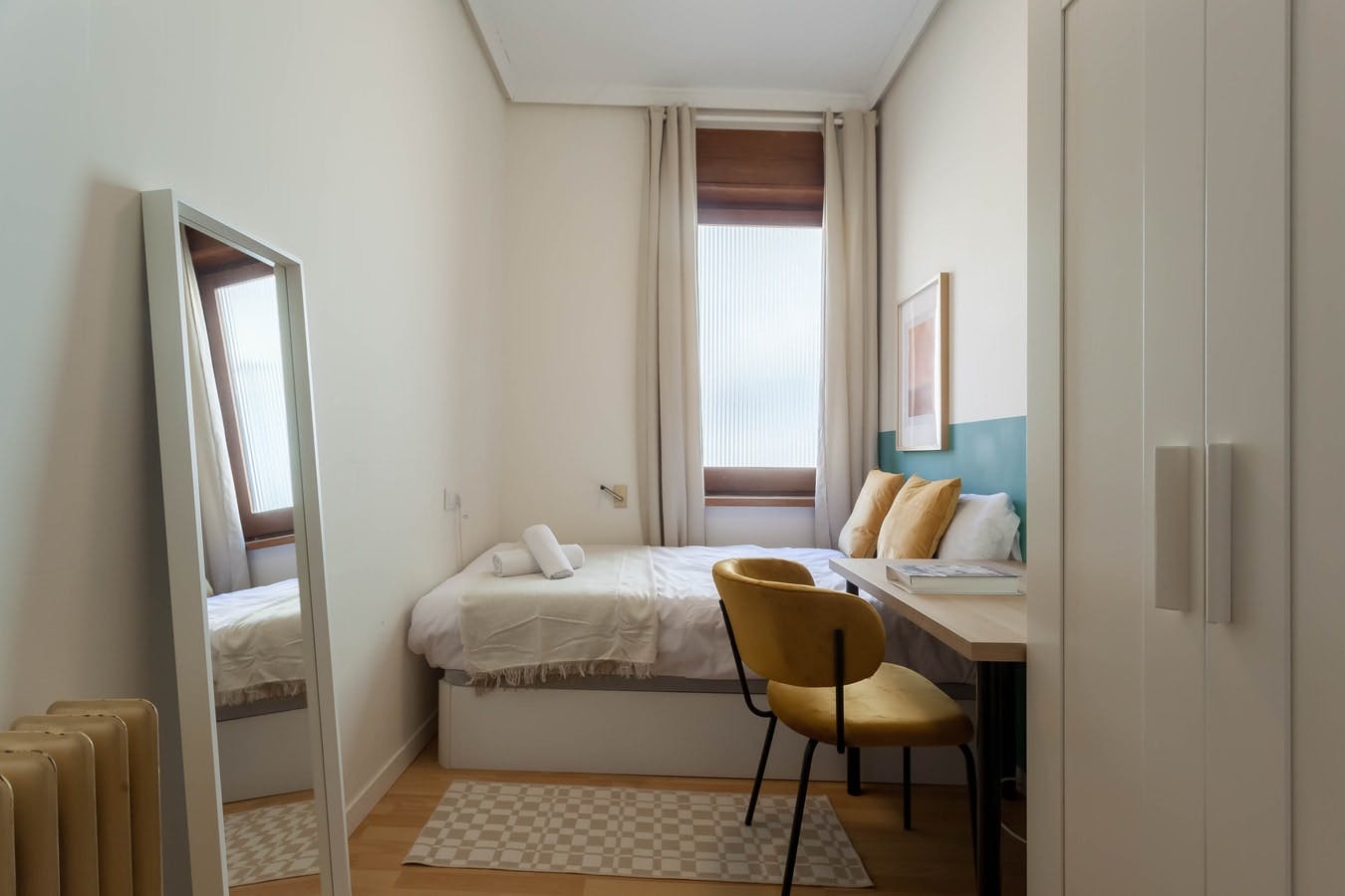 Apartment for rent for €775 per month in Madrid, Calle de la Luna
