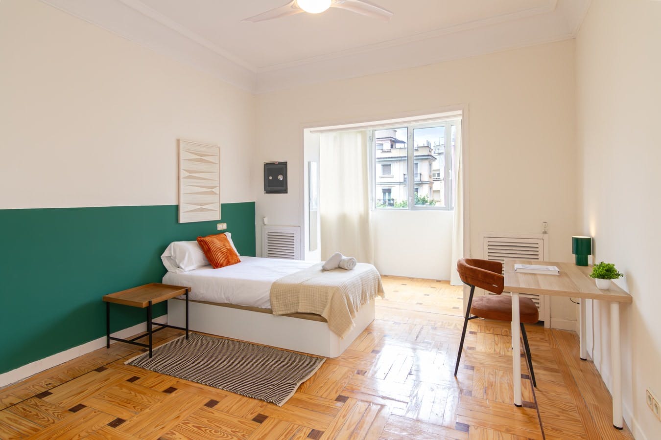 Lägenhet att hyra för 868 € i månaden i Madrid, Calle de Francisco Silvela