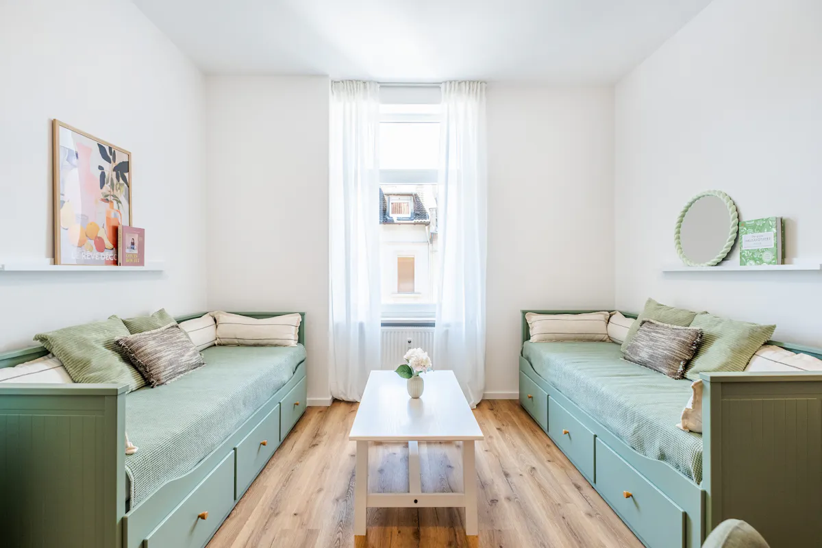 2-Bedroom Apartment in Mittelseestraße, Offenbach (1724189) ROOM