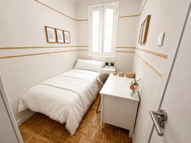 Private room in Calle de Menorca, Madrid (1724221) room image 1
