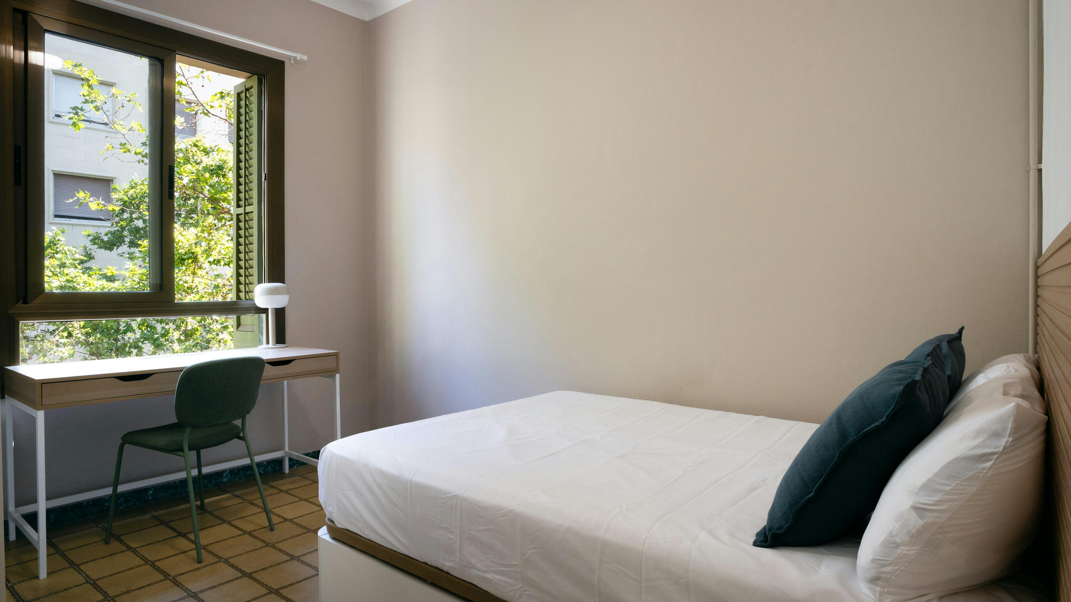 4-Bedroom Apartment in Carrer de Lepant, Barcelona (1724241) ROOM 4