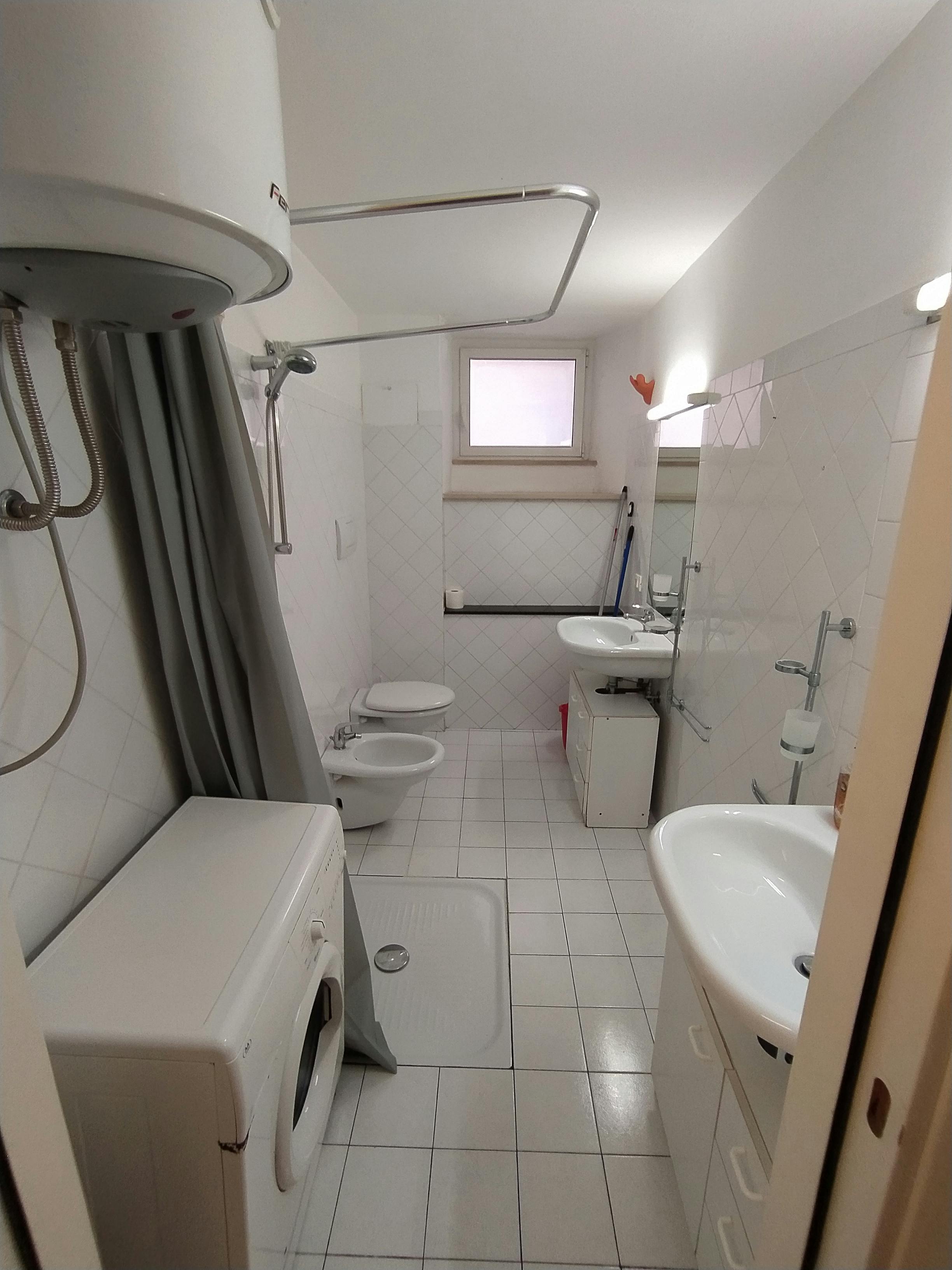 1-Bedroom Apartment in Via Paolo Maria Martinez, Rome (1724255) COMMON_AREA 4