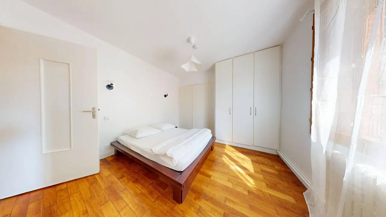 Private room in Rue Jean Perrin, Lyon (1724305) room image 5