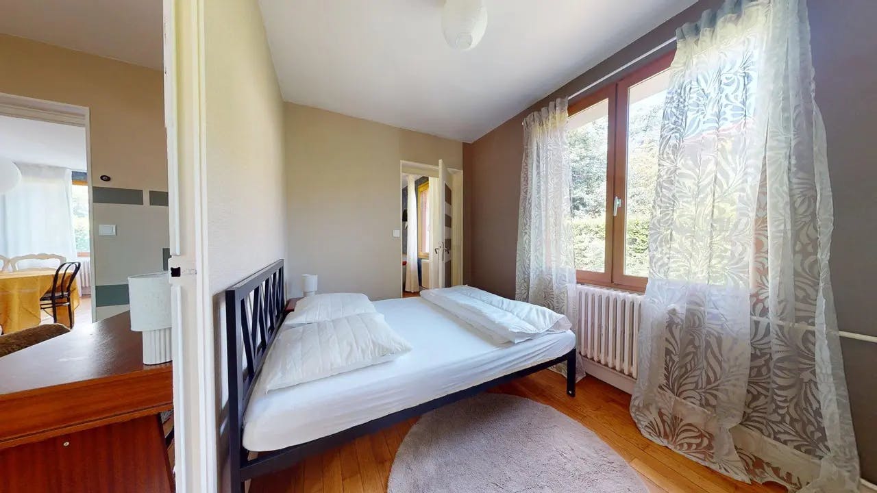 Private room in Rue Jean Perrin, Lyon (1724309) room image 8