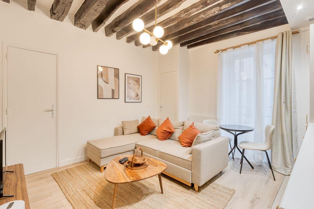 Appartamento in affitto a 2000 € al mese a Charenton-le-Pont, Rue de Paris