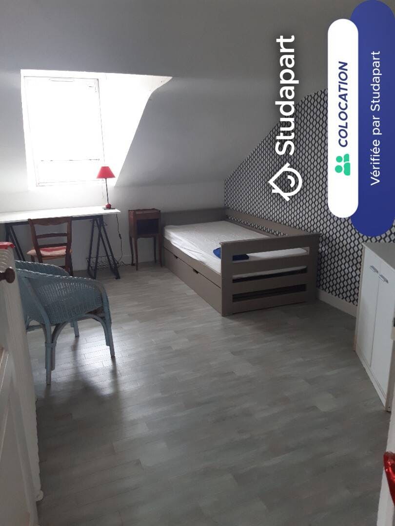 Cameră privată de închiriat pentru 370 EUR pe lună în Périgueux, Rue Antoine Gadaud