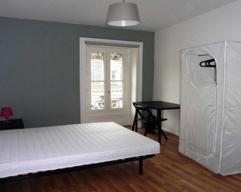 Private room in Rue du Garet, Lyon (1724429) room image 1