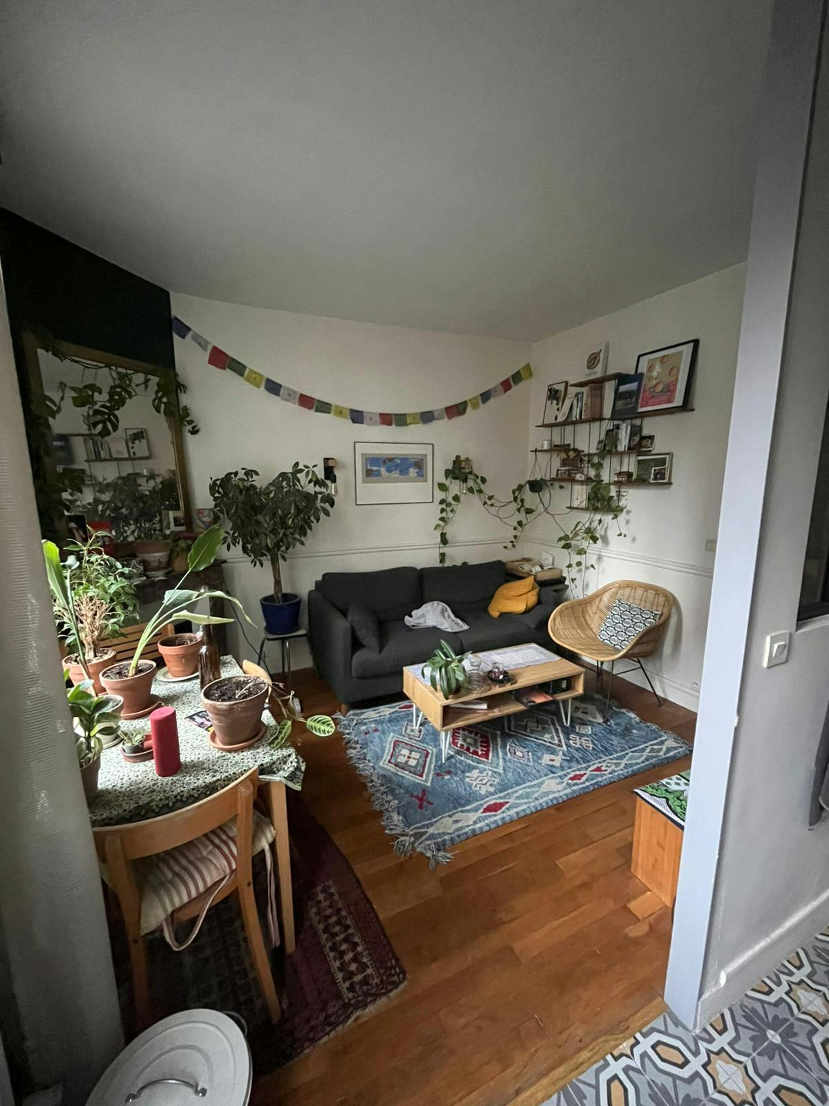 Apartamento para alugar por € 1.000 por mês em Montreuil, Rue Marceau