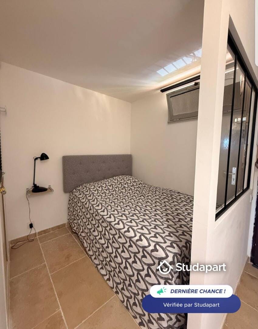 Casă de închiriat pentru 870 EUR pe lună în Carqueiranne, Allée du Hunier