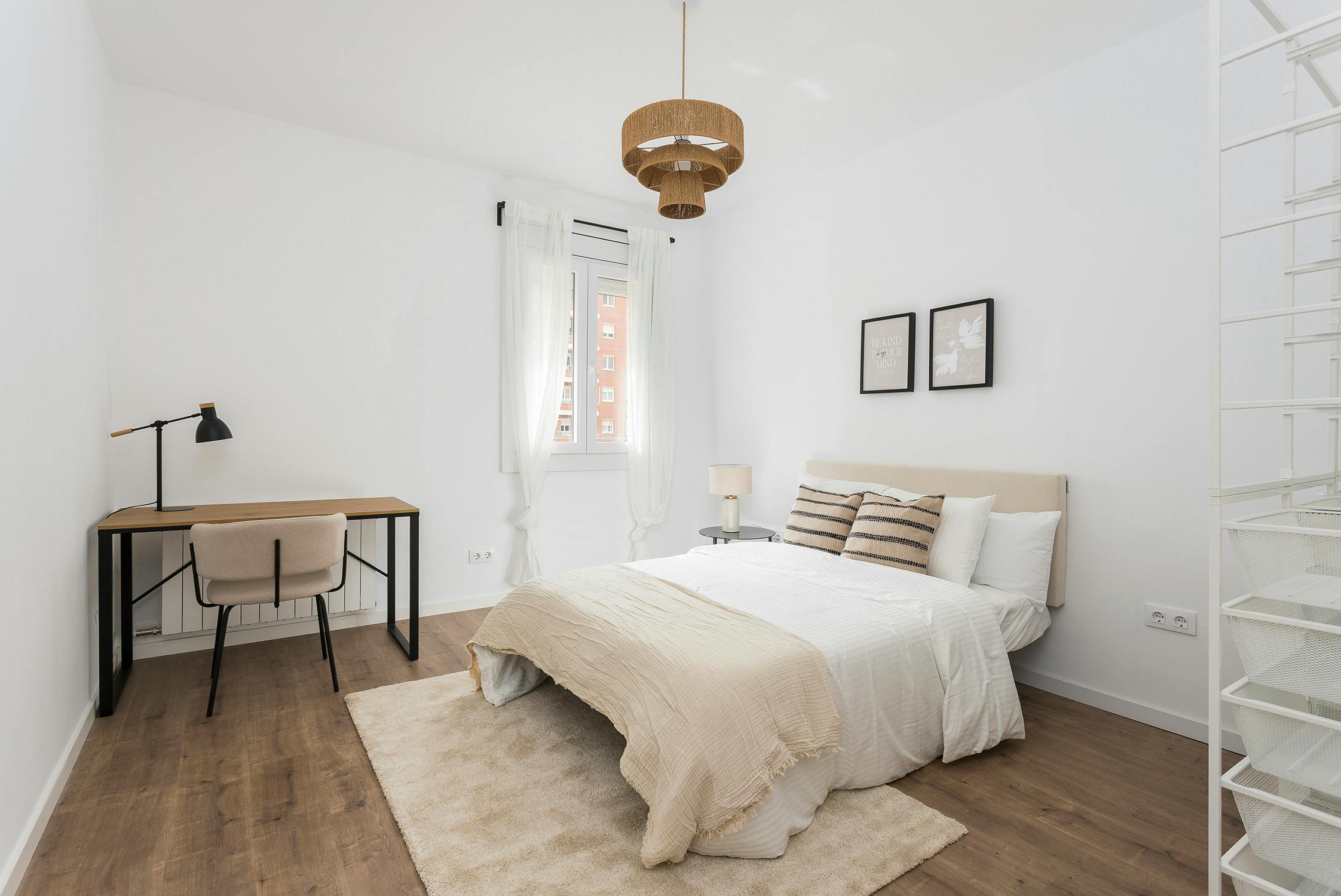 Carrer de Roger de Flor, Barcelona preview