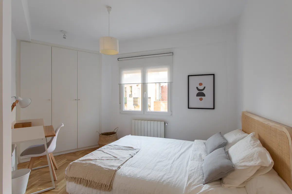 Private room in Calle Fulgencio de Miguel, Madrid (1724900) ROOM