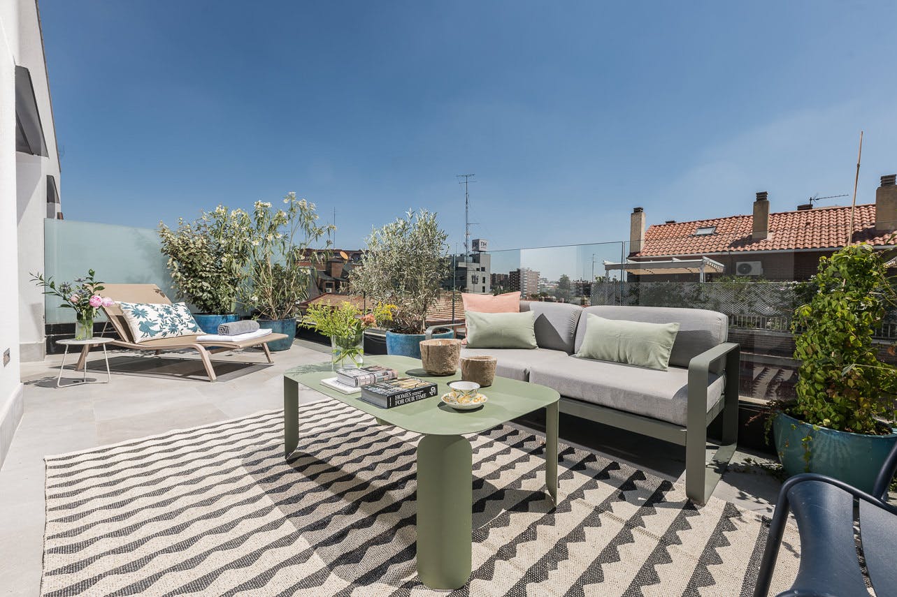 1-Bedroom Apartment in Calle de Colomer, Madrid (1725019) ROOM